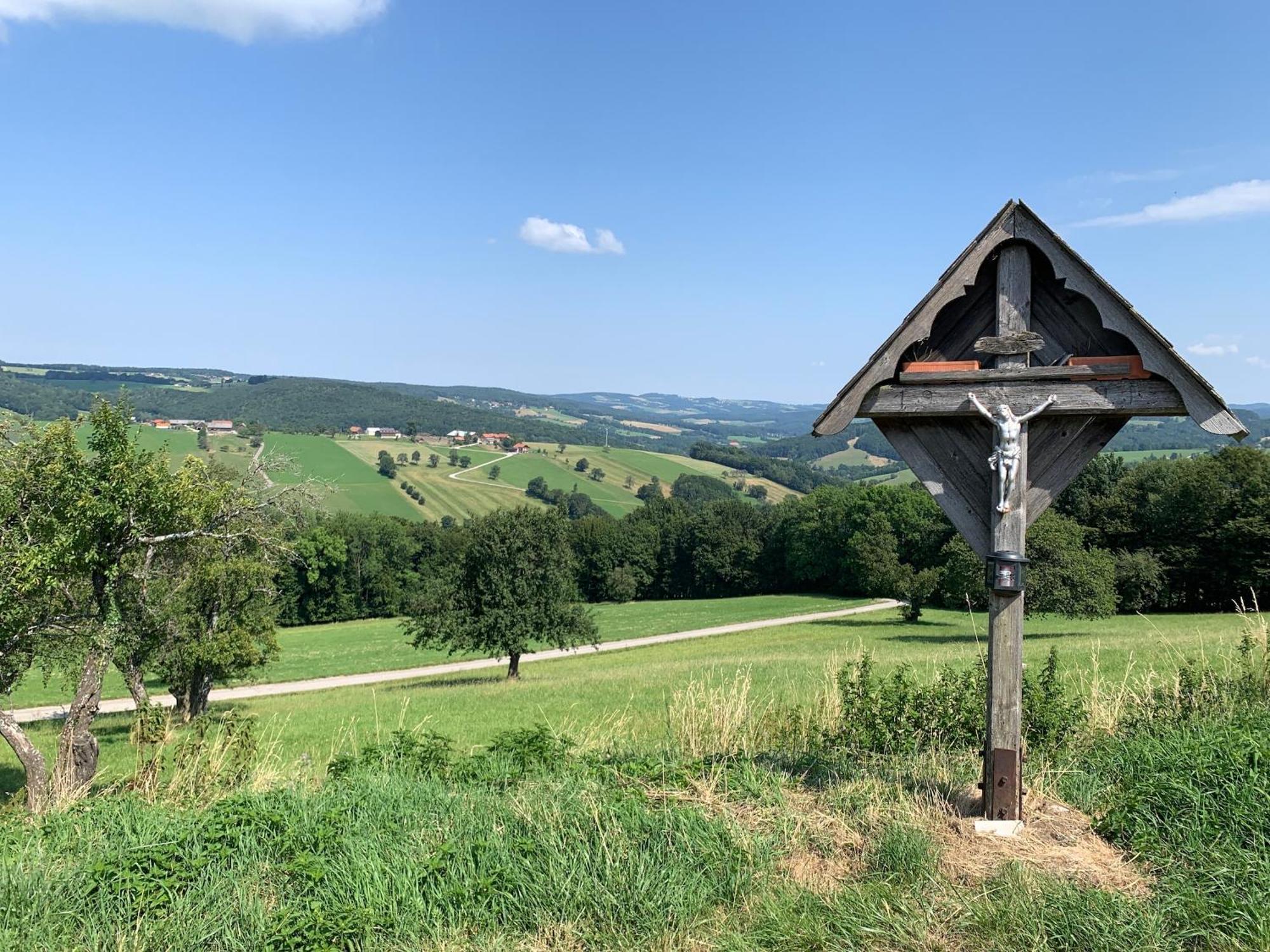 Landgasthof Zur Linde Laaben Exterior photo